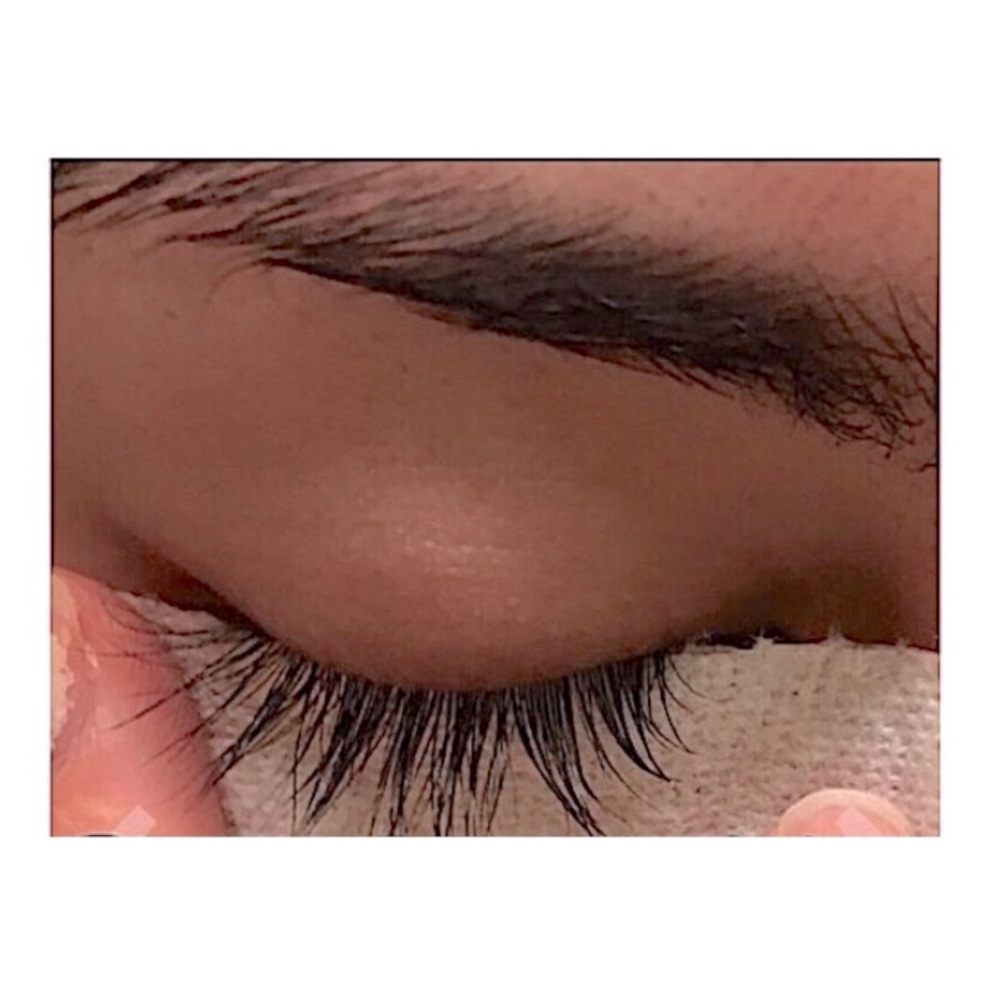 Babe Lash Eyelash Growth Serum - Picture 5 of 14